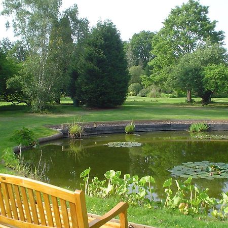 Farnham House Hotel Kültér fotó