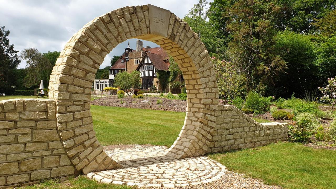 Farnham House Hotel Kültér fotó