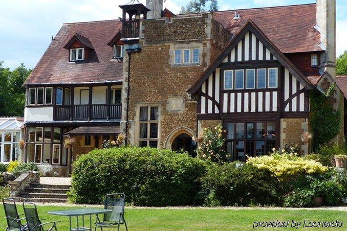 Farnham House Hotel Kültér fotó