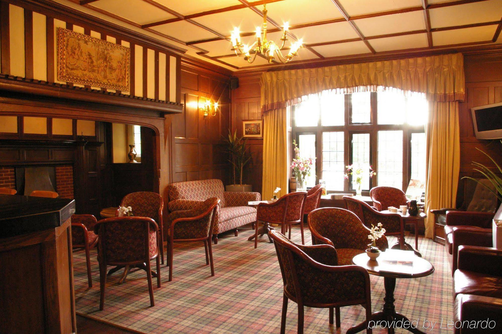 Farnham House Hotel Beltér fotó