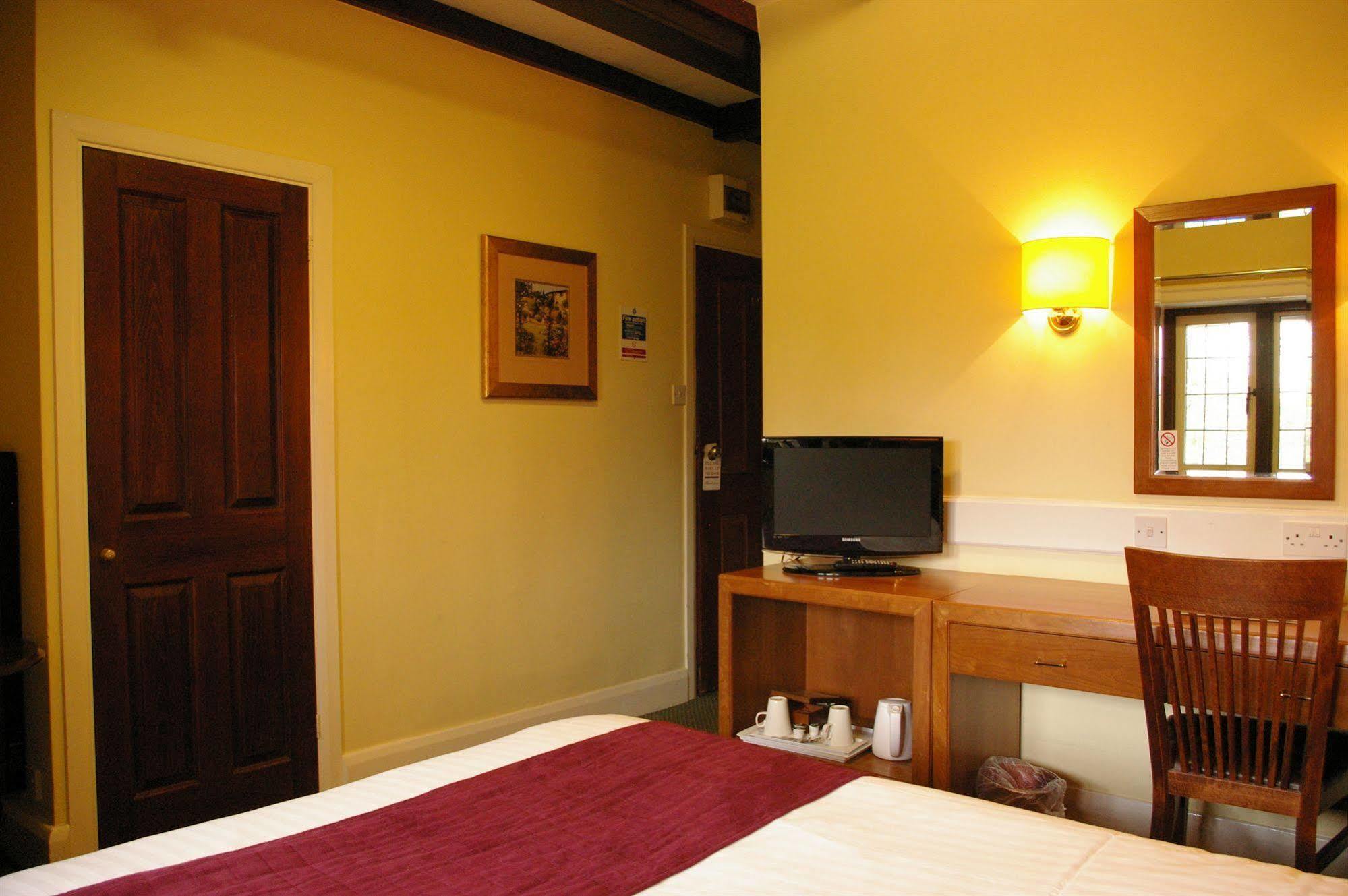Farnham House Hotel Kültér fotó