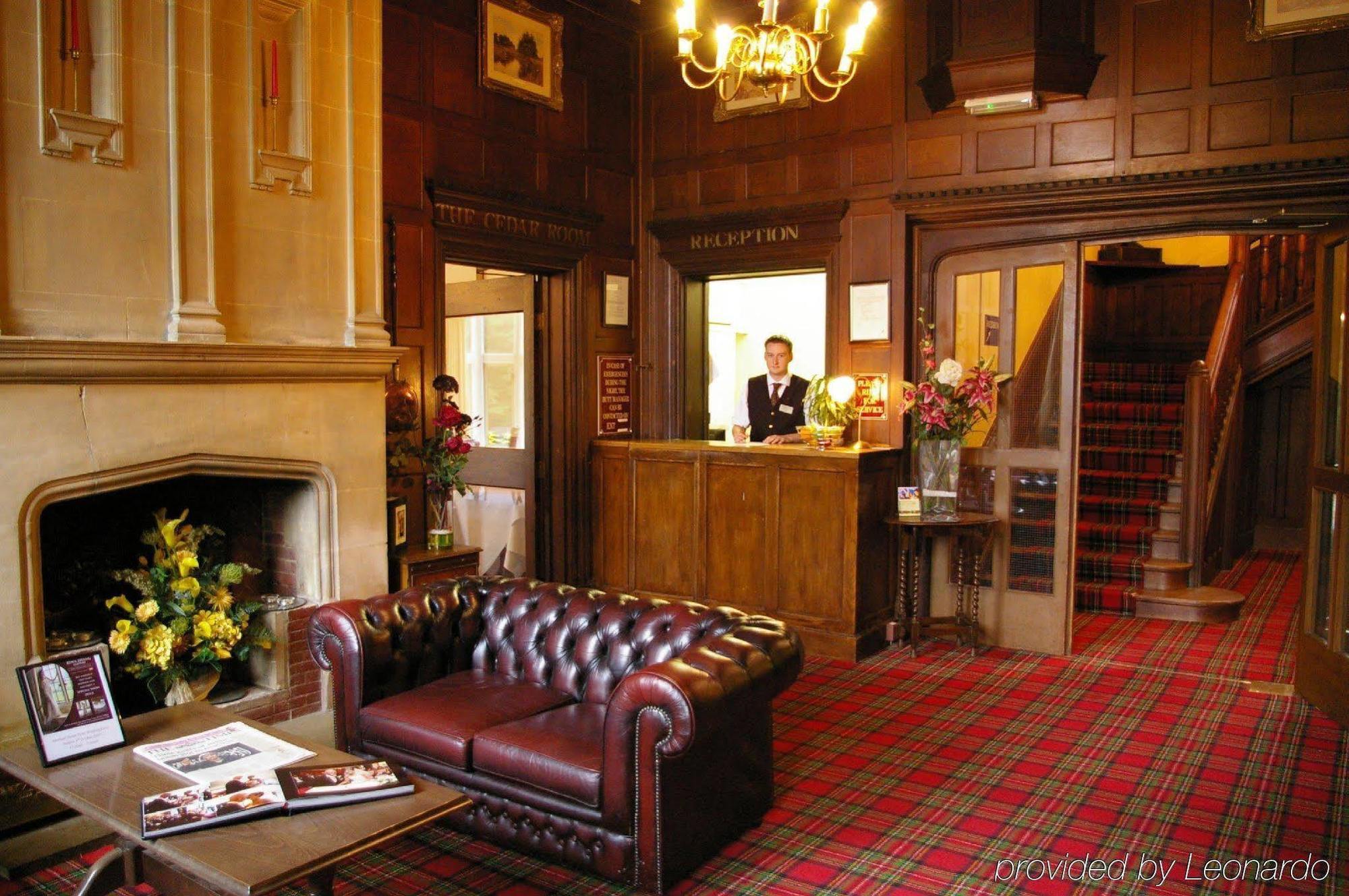 Farnham House Hotel Beltér fotó