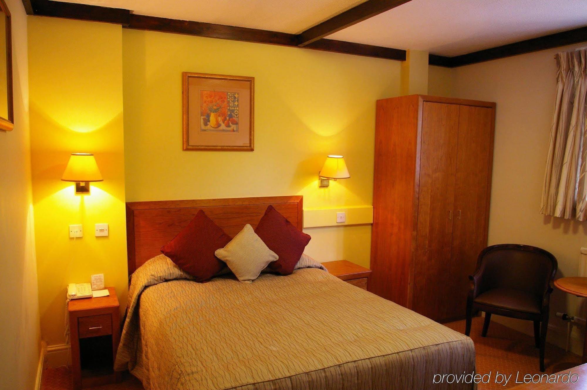 Farnham House Hotel Kültér fotó